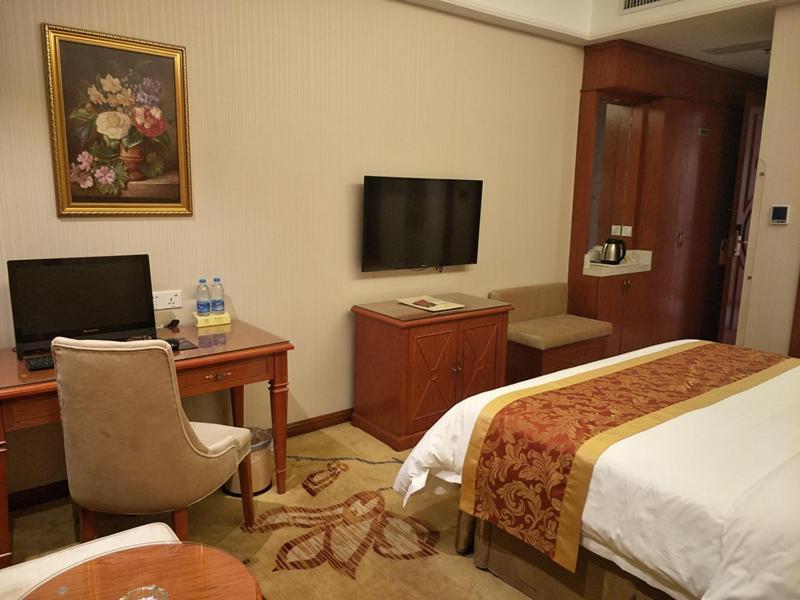Vienna Classic Hotel Kongtong Avenue Pingliang Exterior foto